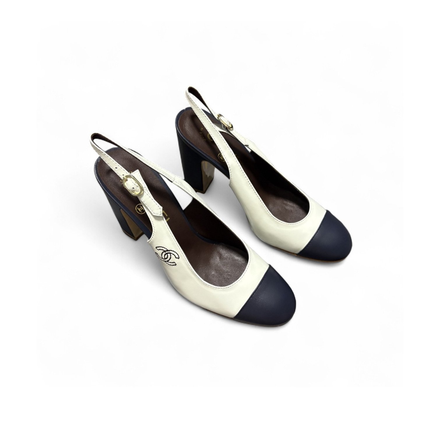 Chanel-Slingbacks-1-1.jpg Chanel Slingbacks White And Dark Blue For Women - G45564 B15702 NV160 - Image 1