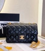 Chanel Flap Bag Small Crossbody 8.7in/ 22cm Black Gold Hardware For Women - Image 6