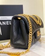 Chanel Flap Bag Small Crossbody 8.7in/ 22cm Black Gold Hardware For Women - Image 4