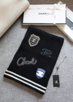 Chanel Stamp Knitted Scarf Black 180cm/71in For Women - Image 5