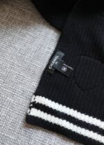 Chanel Stamp Knitted Scarf Black 180cm/71in For Women - Image 6