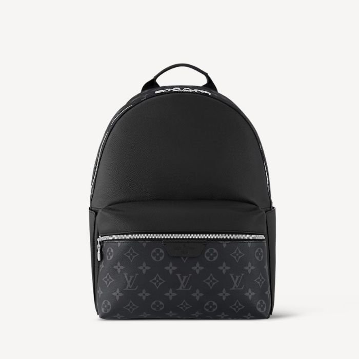 xr:d:DAFjitk7JkQ:3367,j:6304335937222135298,t:24032110 Louis Vuitton Discovery Backpack Black For Women 38cm / 15in M31033 - Image 1