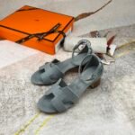 Hermes Encens 50 Sandal Jade Grey For Women - Image 3