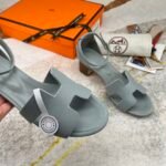 Hermes Encens 50 Sandal Jade Grey For Women - Image 4
