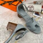 Hermes Encens 50 Sandal Jade Grey For Women - Image 5