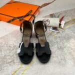 Hermes Encens 50 Sandal Black For Women - Image 7