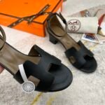 Hermes Encens 50 Sandal Black For Women - Image 4