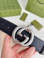 Gucci GG Marmont Embossed Monogram Belt Black With Gold-Toned Buckle 40mm - Image 4
