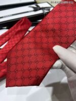 Gucci Pattern Silk Tie Red For Men - Image 3