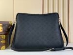 Louis Vuitton Hand It All MM Black For Women 12.6in/32cm M24132 - Image 5