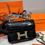 Hermes Constance 23 Pattern Crocodile Black For Women, Women's Handbags, Shoulder Bag 9in/23cm - Image 2