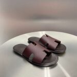 Hermes Oran Sandal Burgundy For Men - Image 2