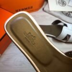 Hermes Oran Sandal White For Women - Image 3