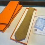 Hermes Tie Larguez Les Amarres Twillbi Yellow For Men - Image 5