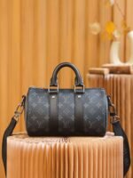 Louis Vuitton Keepall Bandouliere 25 Travel Bag 9.8in/ 25cm Black Silver Hardware M46271 - Image 5