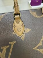 [True-to-ORIGINAL] Louis Vuitton OnTheGo MM Tote Bag 13.8in/ 35cm Monogram Reverse Canvas Gold Hardware For Women M45321 - Image 7
