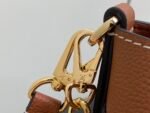 Louis Vuitton Lock and Walk Brown For Women 8.1in/20.5cm M24165 - Image 6