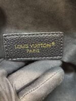 Louis Vuitton Anytime Flap Bag Black For Women 11.6in/29.5cm M14604 - Image 7