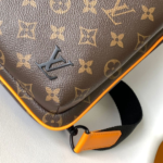 [True-to-ORIGINAL] Louis Vuitton Avenue NM Slingbag Brown For Men 31cm/ 12.2 in M46718 - Image 7