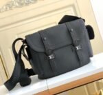 Louis Vuitton Christopher Messenger Taurillon Black M58476 - Image 2