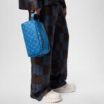 Louis Vuitton Dopp Kit Bag Blue For Men 11in/28cm M31037 - Image 6
