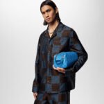 Louis Vuitton Dopp Kit Bag Blue For Men 11in/28cm M31037 - Image 2