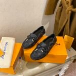 Louis Vuitton Gloria Flat Loafer Black For Women - Image 4
