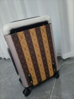 Louis Vuitton Horizon 55 Suitcase 21.7in/ 55cm Monogram Brown Champagne Hardware - Image 4