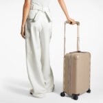 Louis Vuitton Horizon 55 Suitcase 21.7in/ 55cm Beige Champagne Hardware M46074 - Image 3