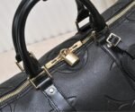 Louis Vuitton Keepall Bandouliere 45 Travel Bag 17.7in/ 45cm Black Gold Hardware M45532 - Image 6