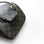 Louis Vuitton King Size Toiletry Damier Graphite Canvas For Men, Men's Bags, Travel Bags 11in/28cm LV N40127 - Image 4