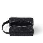 Louis Vuitton Locker Dopp Kit Black For Men 9.1 Inches/ 23 Cm M83113 - Image 4