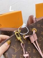 Louis Vuitton NeoNoe MM Brown For Women 26cm / 10.2in M44022 - Image 8