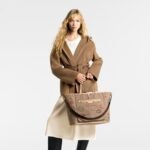 Louis Vuitton Neverfull Bandouliere Inside Out GM Tote Bag 15.4in 39cm Beige Gold Hardware For Women M11948 - Image 2