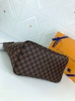 Louis Vuitton Neverfull MM Tote Bag 12.2in/ 31cm Brown Gold Hardware For Women N41603 - Image 6