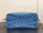 Louis Vuitton Neverfull MM Tote Bag 12.2in/ 31cm Blue Denim Gold Hardware For Women M13192 - Image 8