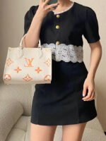 Louis Vuitton OnTheGo PM Tote Bag 9.8in/ 25cm Cream Gold Hardware For Women - Image 4