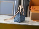 Louis Vuitton OnTheGo PM Tote Bag 9.8in/ 25cm Denim Blue Gold Hardware For Women M14633 - Image 5
