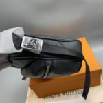 Louis Vuitton Outdoor Messenger Bag Black For Men 26cm / 10.2in M30233 - Image 4