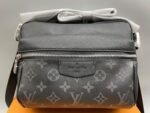 Louis Vuitton Outdoor Messenger Bag Black For Men 26cm / 10.2in M30233 - Image 2