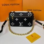 Louis Vuitton Pochette Metis East West Shoulder Bag 8.5in/ 21.5cm Black / Beige Gold Hardware For Women M46596 - Image 6