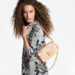 Louis Vuitton Pochette Metis East West Shoulder Bag 8.5in/ 21.5cm Multicolor Gold Hardware For Women N40749 - Image 2