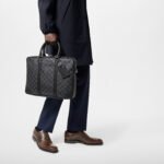 Louis Vuitton Porte-Documents Voyage PM Bag Black For Men 14.4in/36.5cm N40445 - Image 7