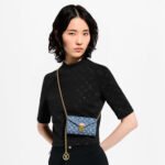 Louis Vuitton Pouch Metis Belt 5.3in/ 13.5cm Blue Denim Gold Toned Metal For Women M4622Z - Image 2
