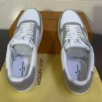 Louis Vuitton Rivoli Sneakers White For Men 1ACVHU - Image 4