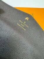 Louis Vuitton Sarah Wallet Black And Beige For Women 19cm/7.5in - M80496 - Image 7