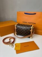 Louis Vuitton Side Trunk MM Monogram Canvas For Women, Women’s Bags, Shoulder And Crossbody Bags 9.3in/23.5cm LV - Image 6