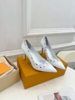 Louis Vuitton Signature Pump White For Women 9.5/3.7in - Image 5