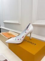 Louis Vuitton Signature Pump White For Women 9.5/3.7in - Image 8