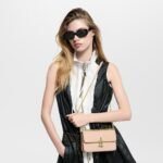 Louis Vuitton Wallet On Chain LV Bloom Shoulder Bag 7.9in/ 20cm Sand Gold Hardware For Women M14581 - Image 2